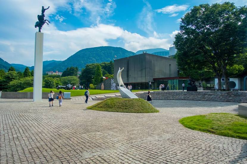 The Hakone Open-Air Museum, 하코네 초