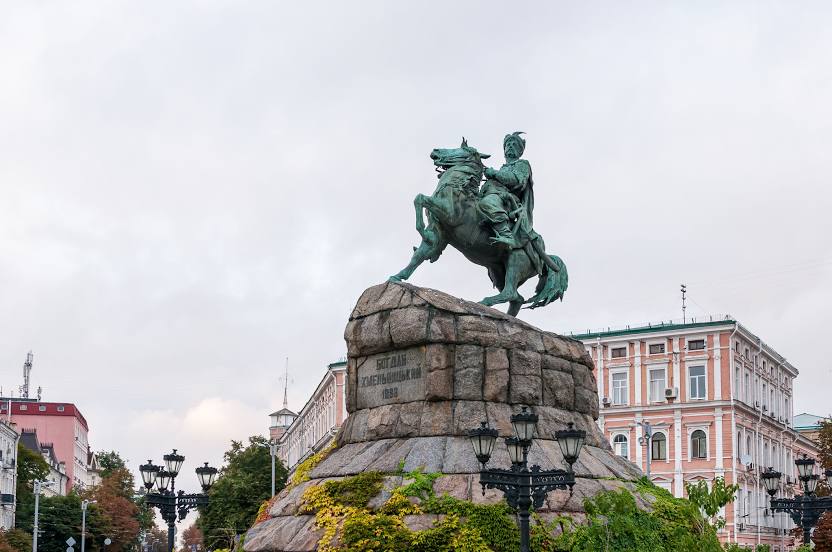 Памятник Богдану Хмельницкому, Киев