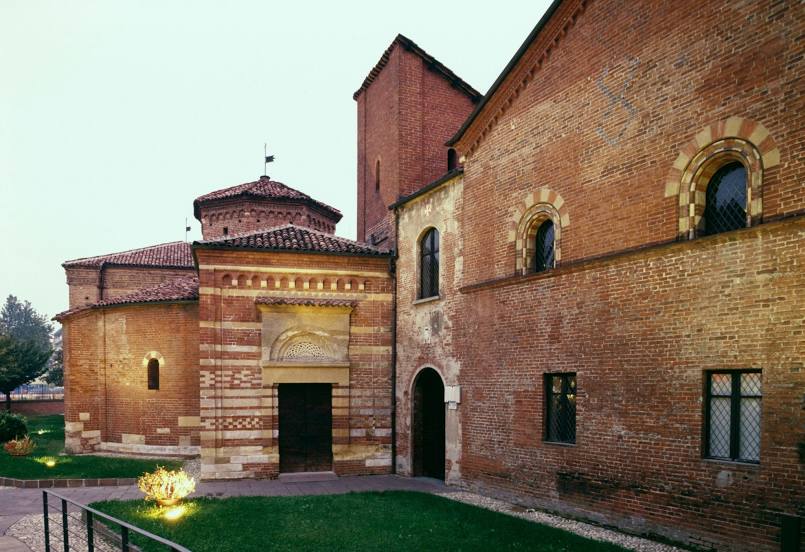 Baptistery of San Pietro in Consavia (Battistero di San Pietro in Consavia), Asti