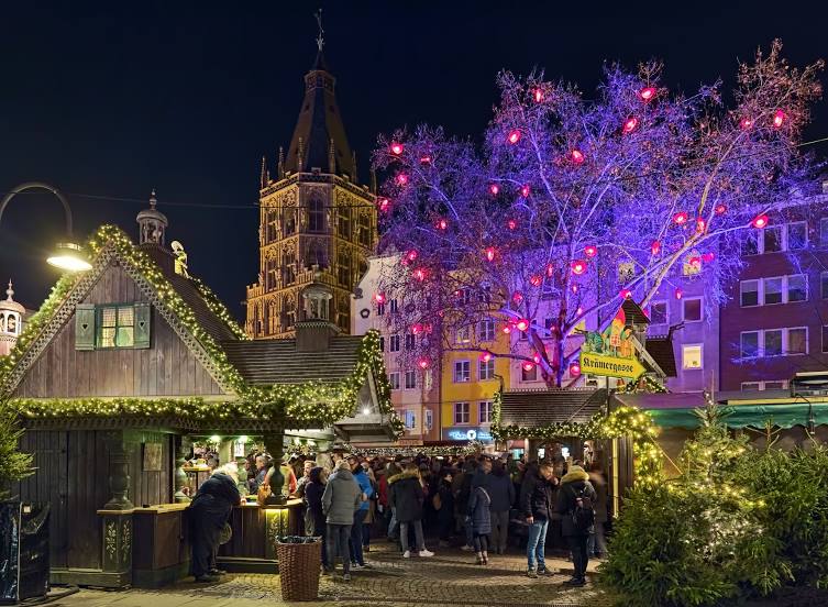 Weihnachtsmarkt Hannover - Traditioneller Weihnachtsmarkt in der historischen Altstadt, 