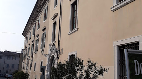 Palazzo Martinengo Cesaresco Novarino, 