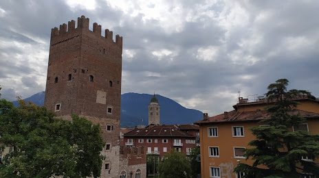 Torre Vanga, Trento