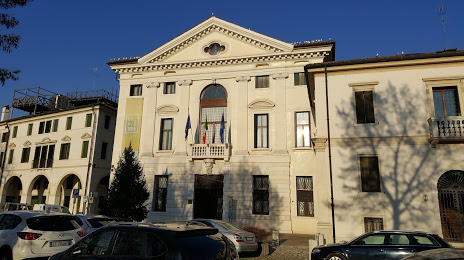 Palazzo Giacomelli, Treviso