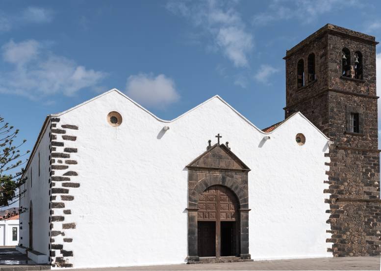 Iglesia de Nuestra Señora de la Candelaria, La Oliva