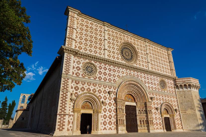 Basilica di Santa Maria di Collemaggio, L'Aquila