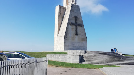 Monumento Sagrado Corazon, Lugones