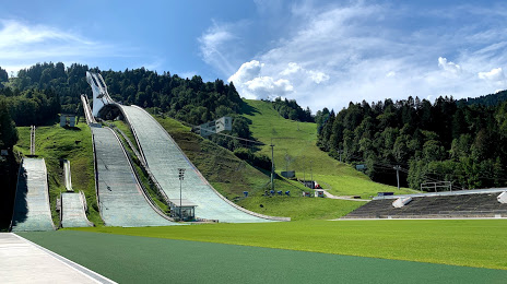 Sprungschanze Garmisch-Partenkirchen, Гармиш-Партенкирхен