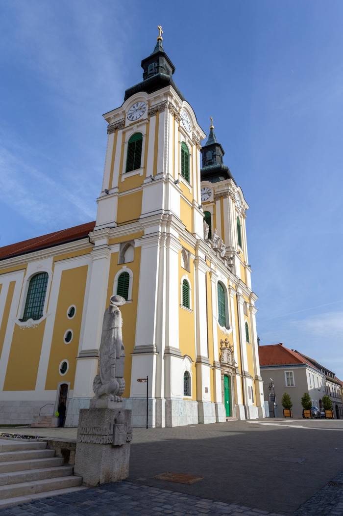Székesfehérvári Szent István-székesegyház, Székesfehérvár
