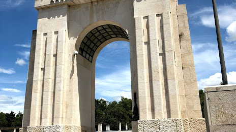 Monumento ai Caduti, Caserta