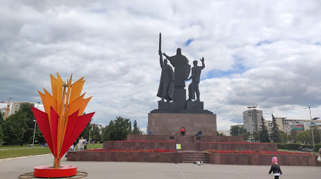 Памятник героям фронта и тыла, Пермь