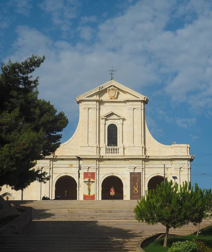 Santuario di Nostra Signora di Bonaria, Кальяри