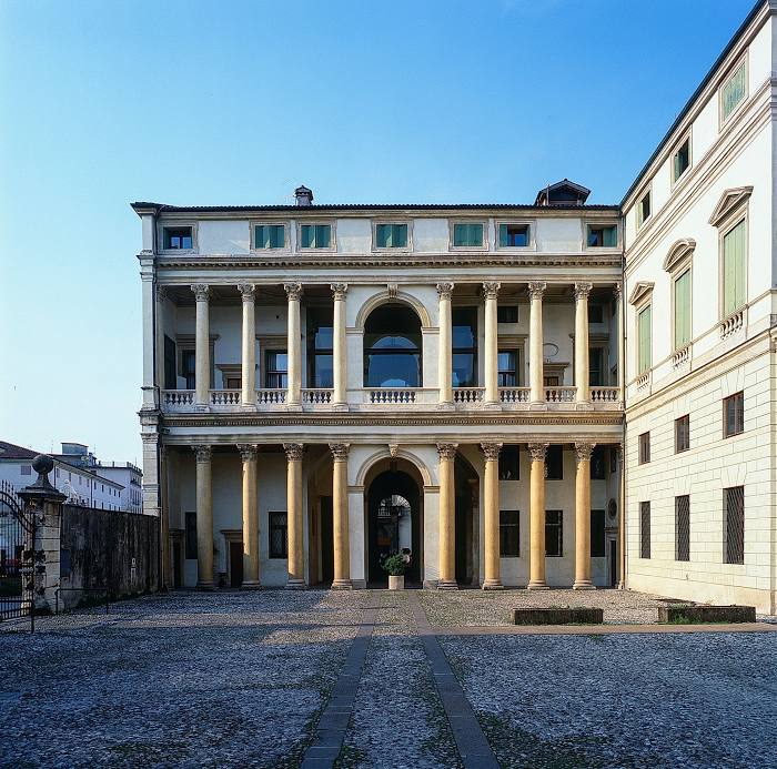 Palazzo Thiene Bonin Longare, Vicenza