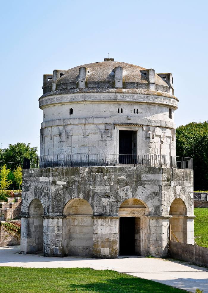 Teodorico Mausoleum, Ravenna