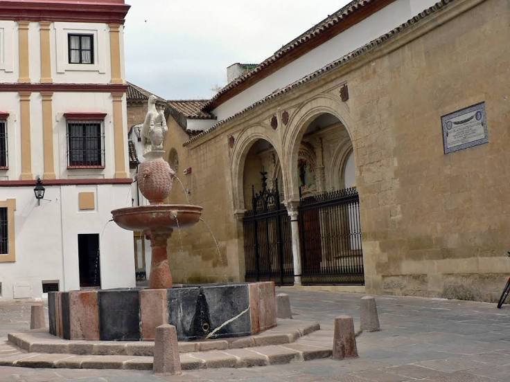 Museo de Bellas Artes y Patio de la Casa de Julio Romero, Córdoba