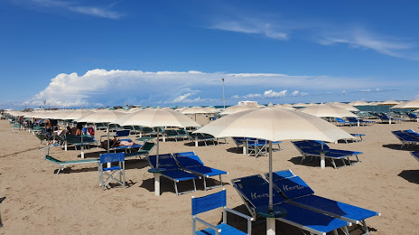 Prime Spiagge bagni 5.6.7 è una spiaggia di Riminibagni 5.6.7, Rímini