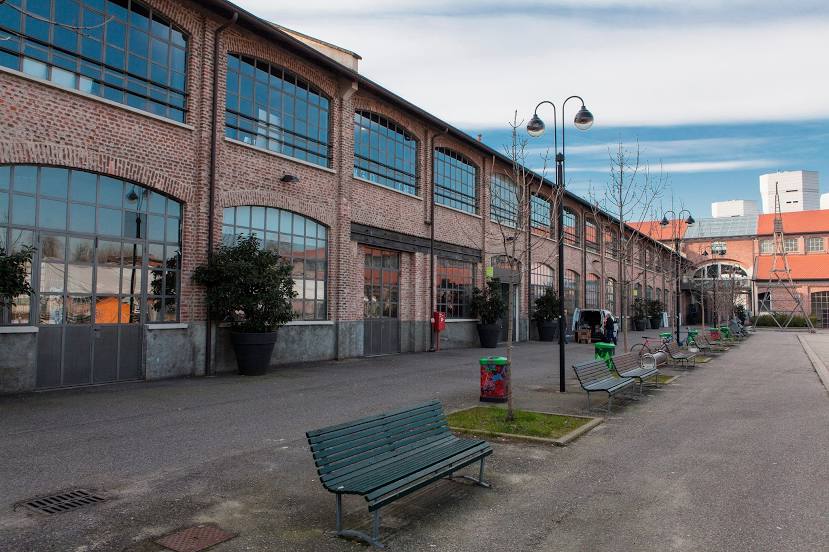 A Fábrica do Vapor, Milán
