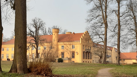 Schloss Petzow, Werder