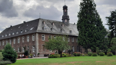 Nikolauskloster, Коршенбройх