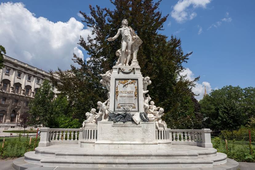 Mozart Monument, Вена