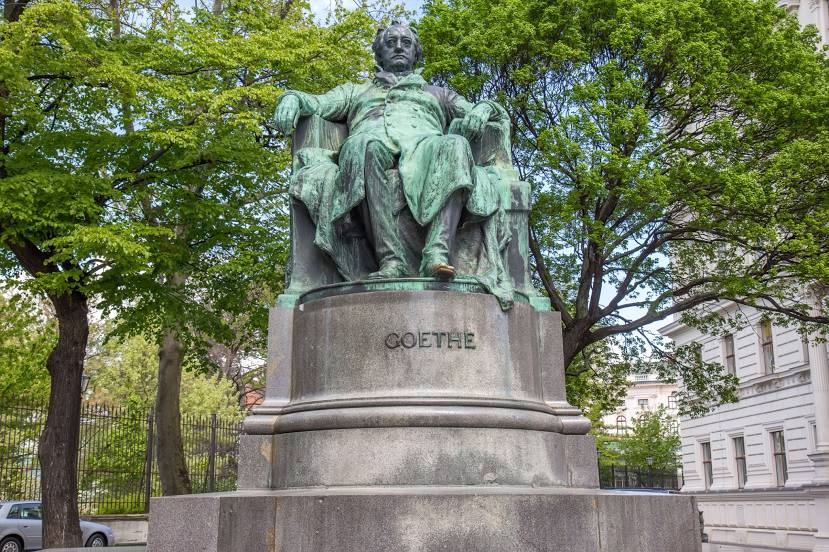 Statue of Goethe, Лейпциг