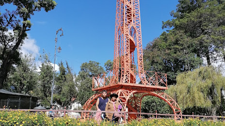Torre Eiffel Parque Bolívar, 