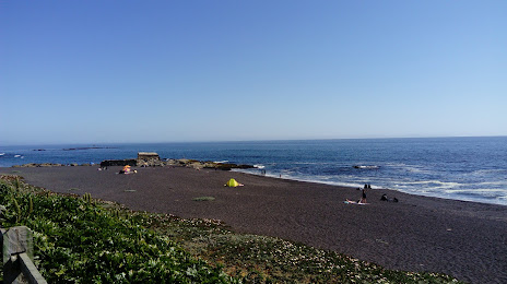 Playa Maule, Coronel