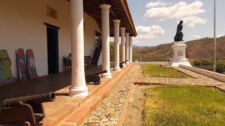 Casa Ingenio Bolivar, 