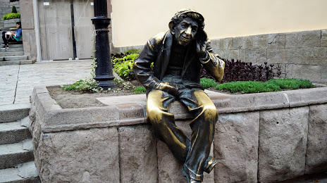 The Statue of Milyo, Φιλιππούπολη