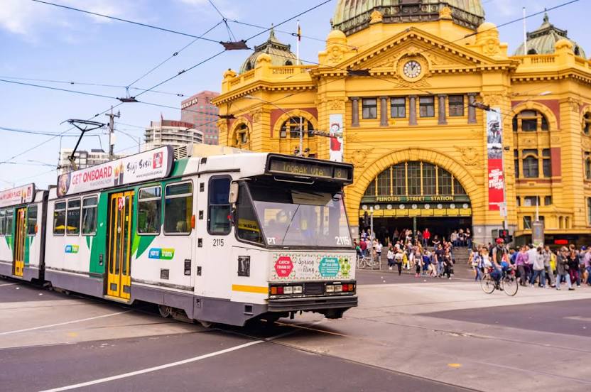 Flinders Street Railway Station, 