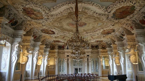 Ehrenburg Palace, 