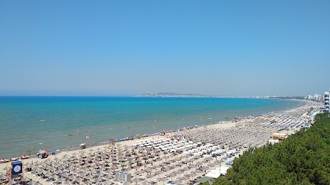 Plazhi i Golemit, Durrës