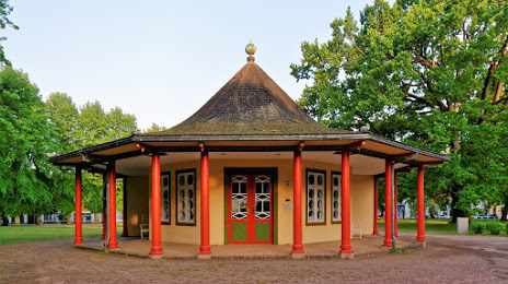 Kunstverein Roter Pavillon, Росток