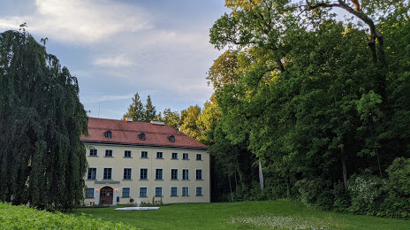 Schloss Ismaning, Garching