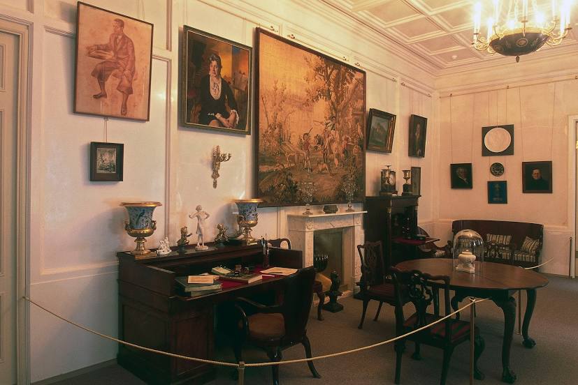 Anna Akhmatova Museum at the Fountain House, 