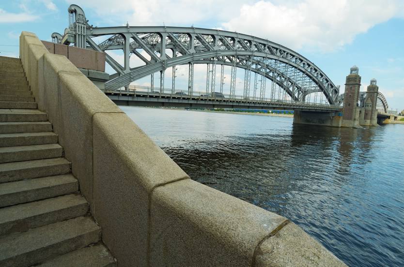 Bolsheokhtinsky bridge, 