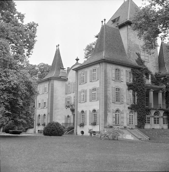 Замок-музей Егенсдорф, Бургдорф