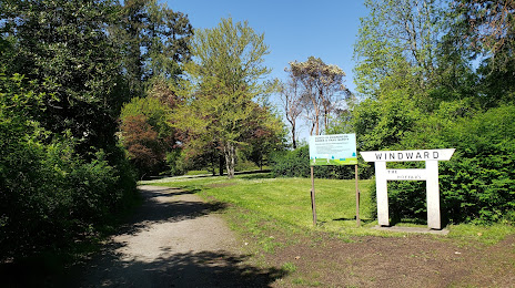 Lillian Hoffar Park, سانيتش الشمالية