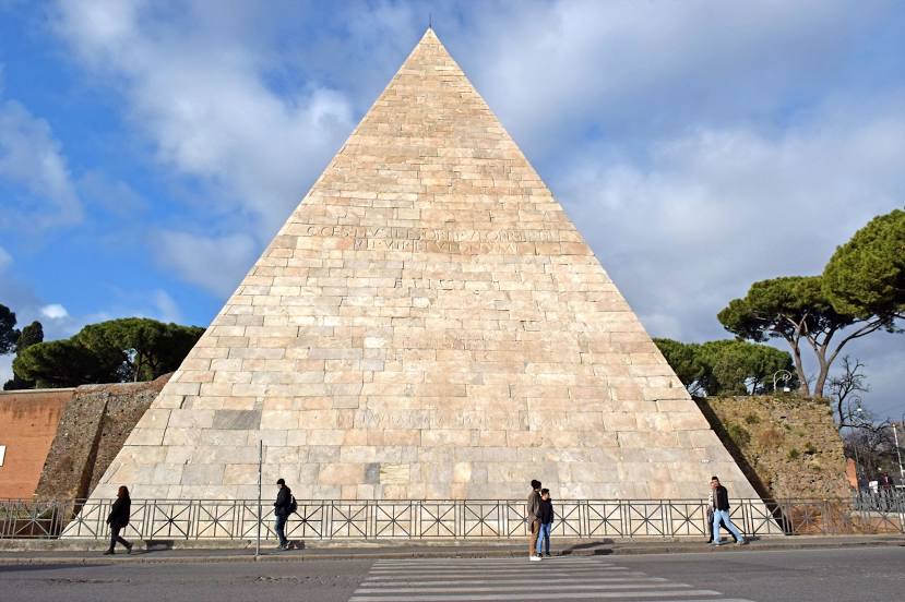 Pyramid of Caius Cestius, 