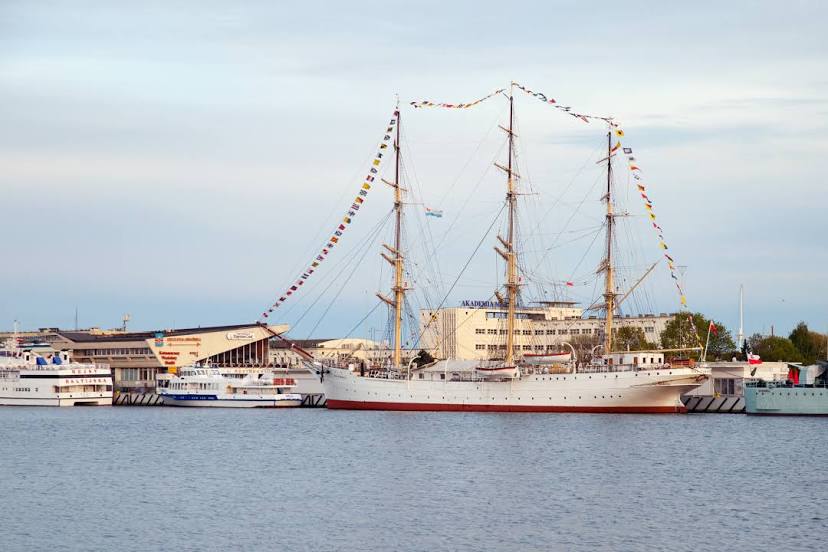 Statek-muzeum Dar Pomorza, Γκντύνια
