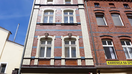 Tenement house (Kamienica czynszowa), 
