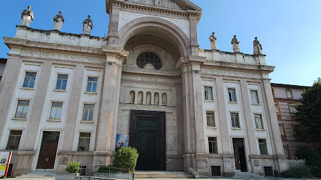 Tempio San Paolo in Alba, 