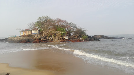 Lakka Beach, Freetown