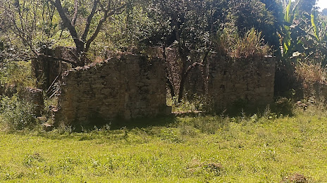 Stone house, Entre Rios de Minas