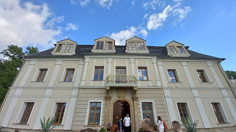 Pałac z 1729 r. rodziny von Reuss w Kruszyn, Boleslawiec