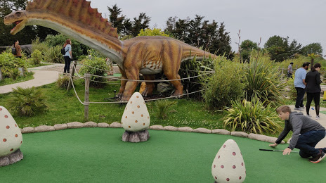 Dinosaur Escape Adventure Golf, Ruislip