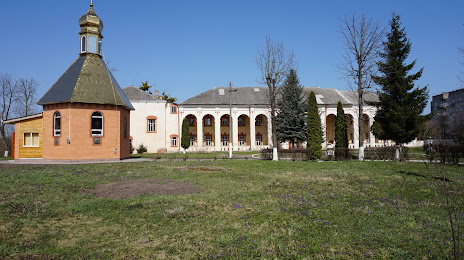 St. Barbara's Convent, Ντούμπνο