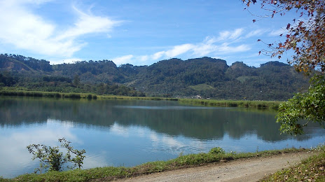 Laguneta Chichoj, San Cristobal Verapaz