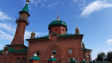 Красная соборная мечеть, 