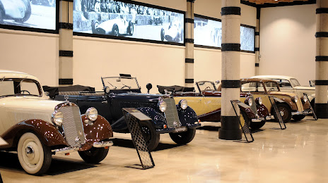 Museo Mercedes-Benz Aguinaga, Baracaldo