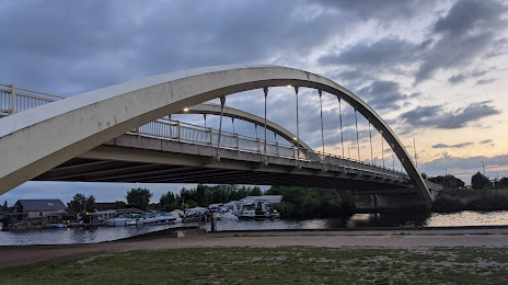 Walton Bridge, Walton-on-Thames